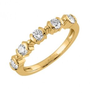 Bella solitaire ring