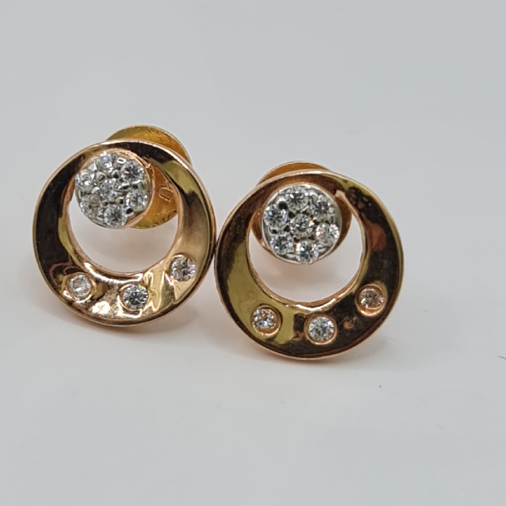 18 KT Hallmark Fancy  Earring