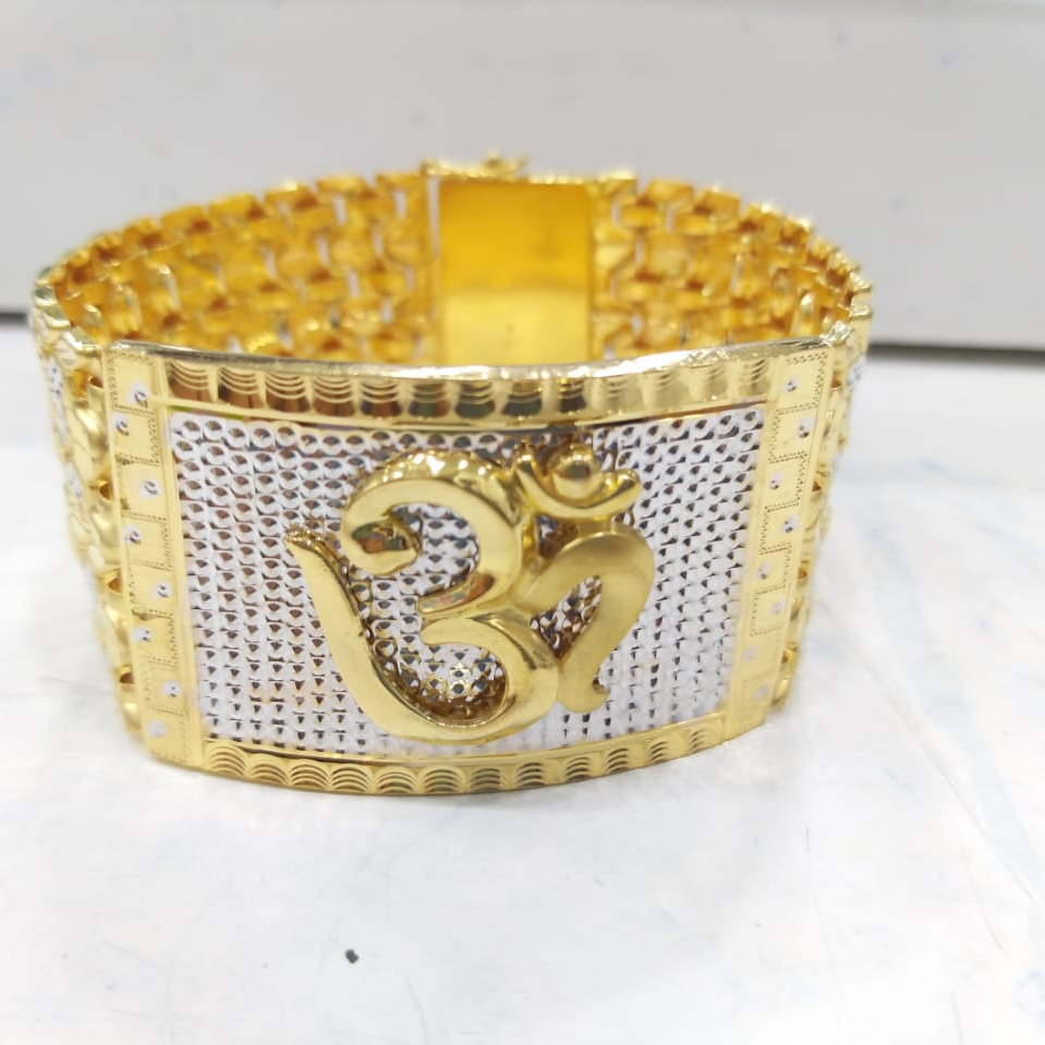 916 HALLMARK GOLD OM BRACELET