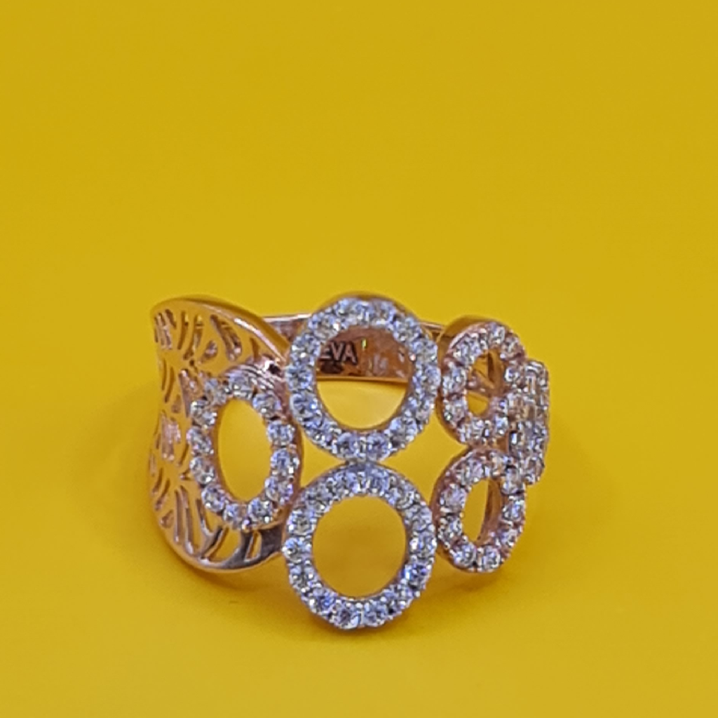 18KT HALLMARK GOLD RING