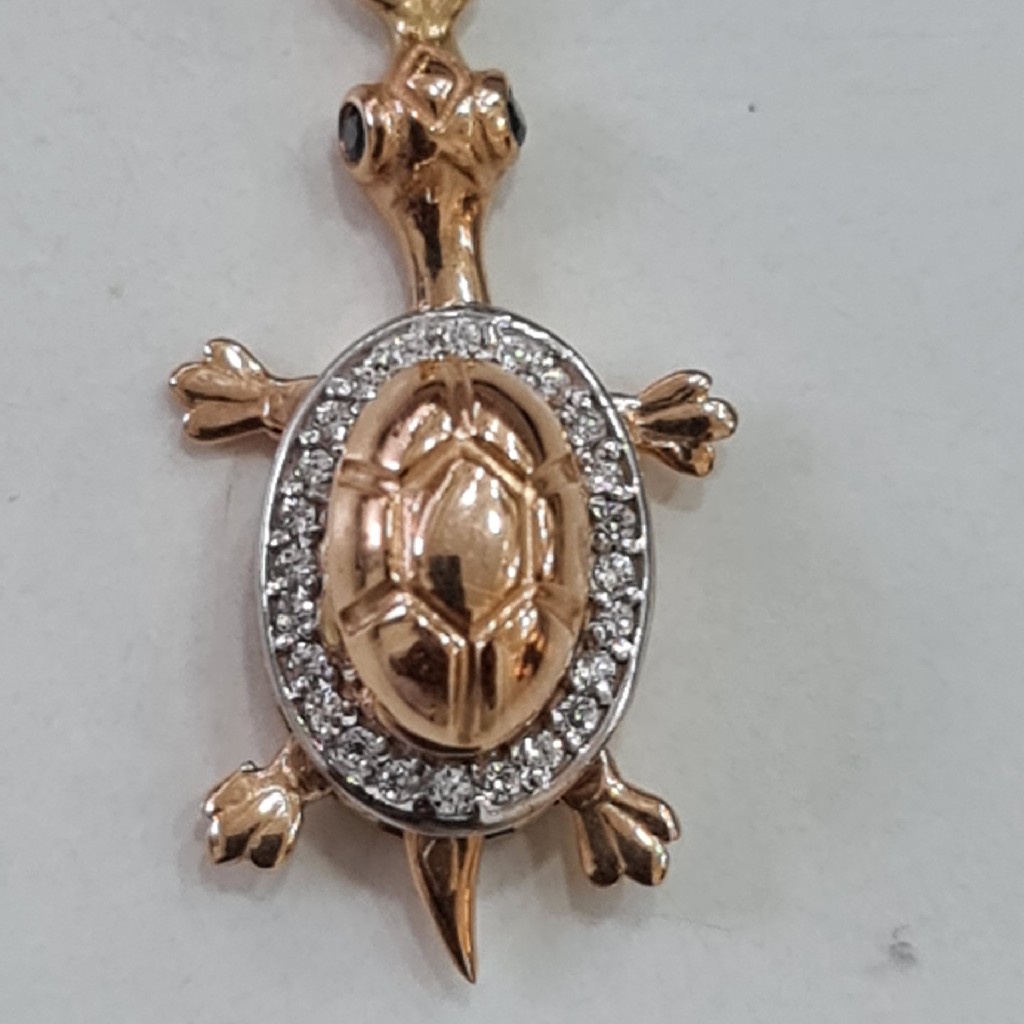 18KT HALLMARK ROSE GOLD TORTOISE PENDANT