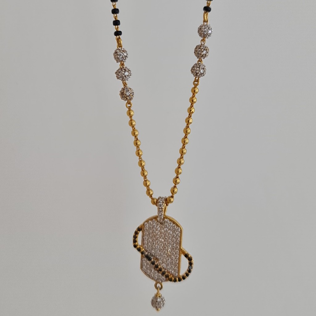 916 HALLMARK GOLD MANGALSUTRA