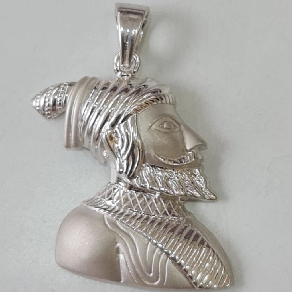 92.5 SILVER CHTRAPATI SHIVAJI MAHARAJ PENDANT