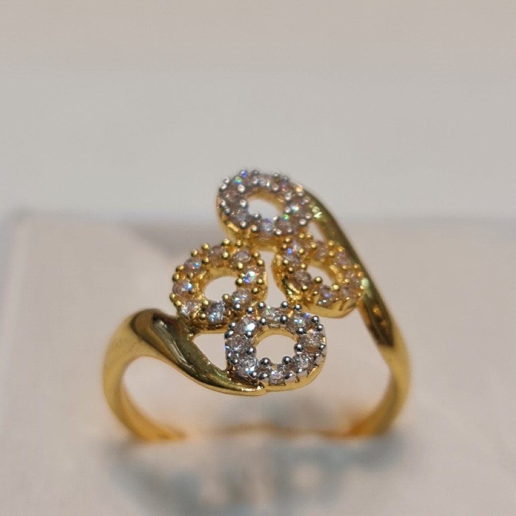 18 KT HALLMARK YELLOW GOLD RING