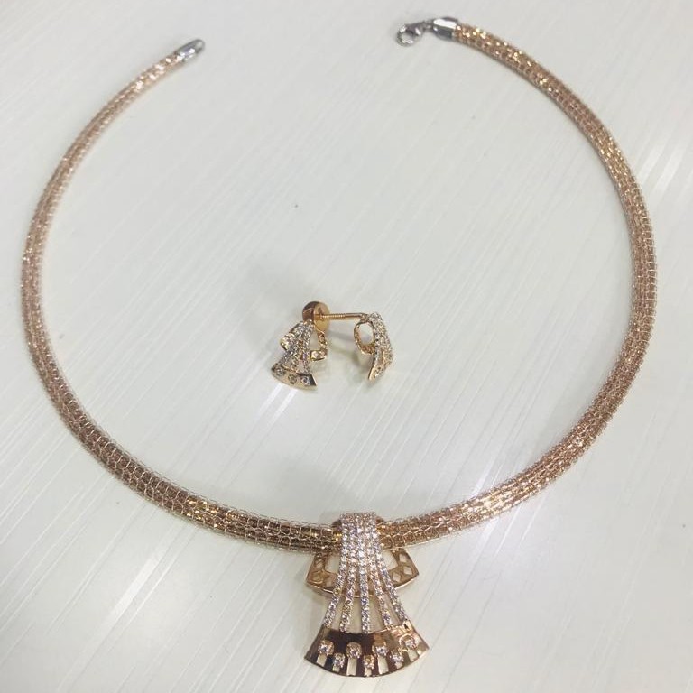 18 kt Rose Gold Necklace Set