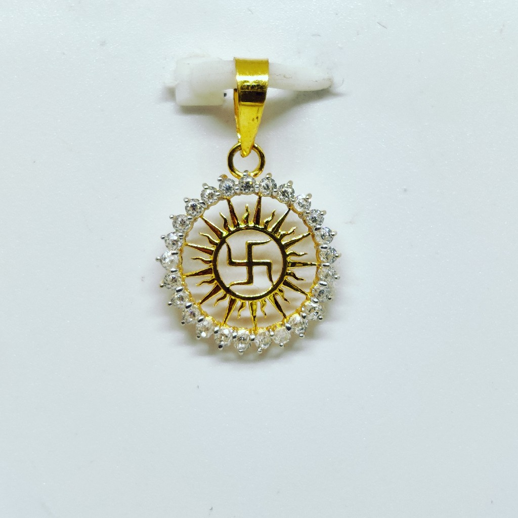 18 KT 750 Hallmark fancy swastika diamond Pendent