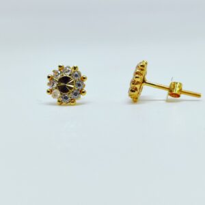 18 KT 750 Hallmark fancy delicate round diamond Ladies Top