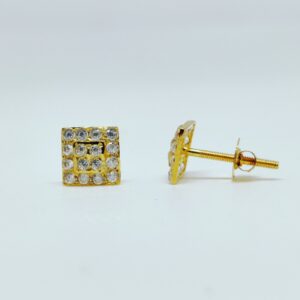 18 KT 750 Hallmark square shape diamond delicate Ladies Top