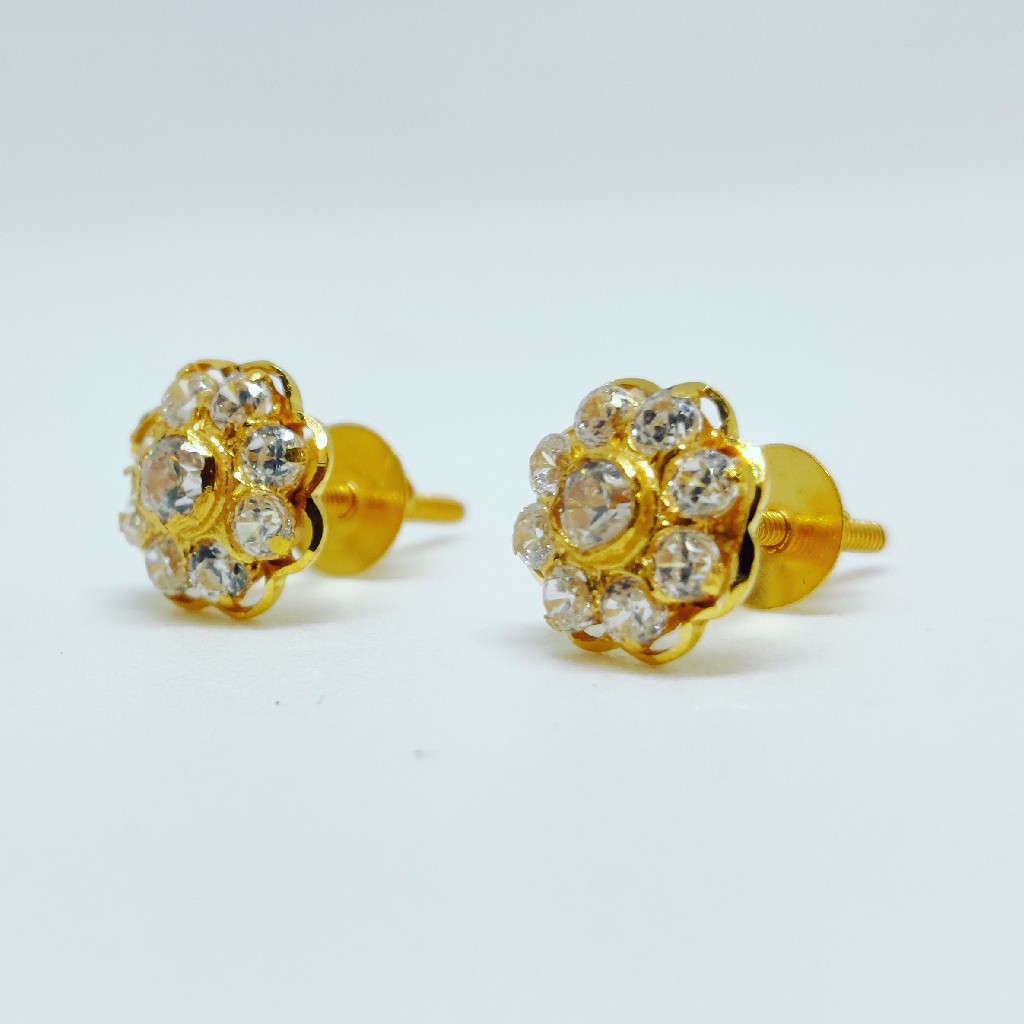 18 KT 750 Hallmark fancy delicate round diamond Ladies Top - Image 3