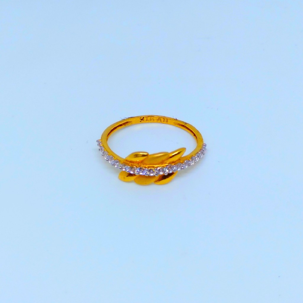 22 KT 916 Hallmark fancy mate style Ladies diamond ring - Image 3