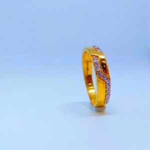 22 KT 916 Hallmark Fancy diamond gents ring