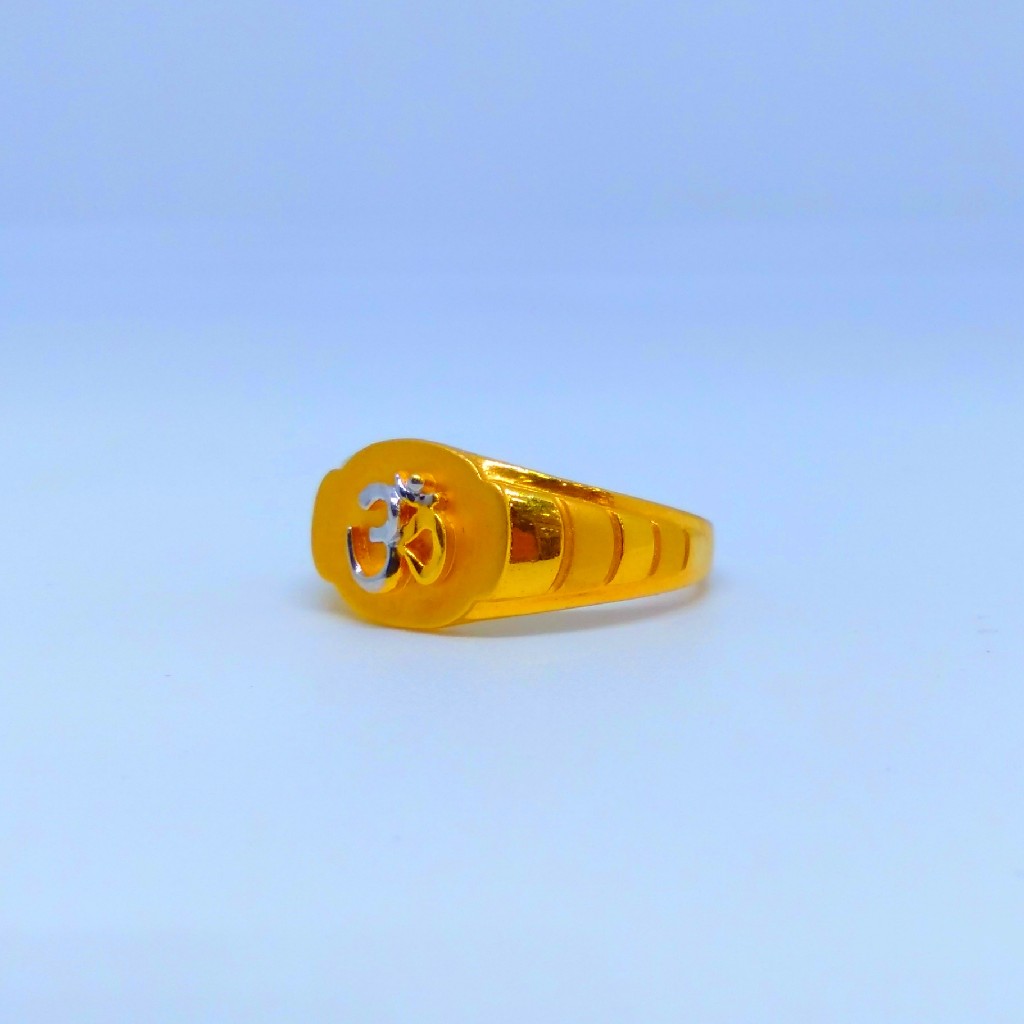 22 KT 916 Hallmark Plane Casting Om Gents Ring - Image 2