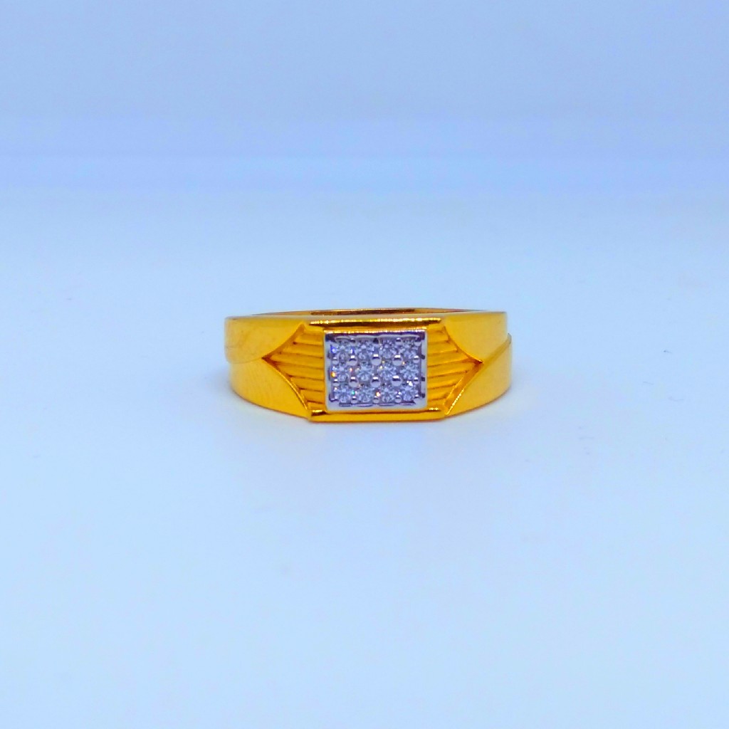 22 KT 916 Hallmark square design fancy diamond gents ring