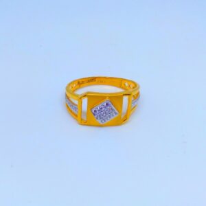 22 KT 916 Hallmark mate rhombus design gents diamond ring