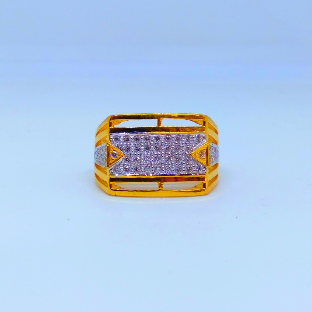 22 KT 916 Hallmark fancy gents diamond ring