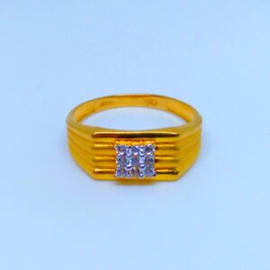 22 kt 916 hallmark  square Shape diamond fancy gents ring