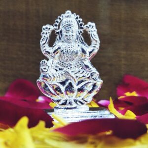 Silver Lakshmi palte Murti (solid)