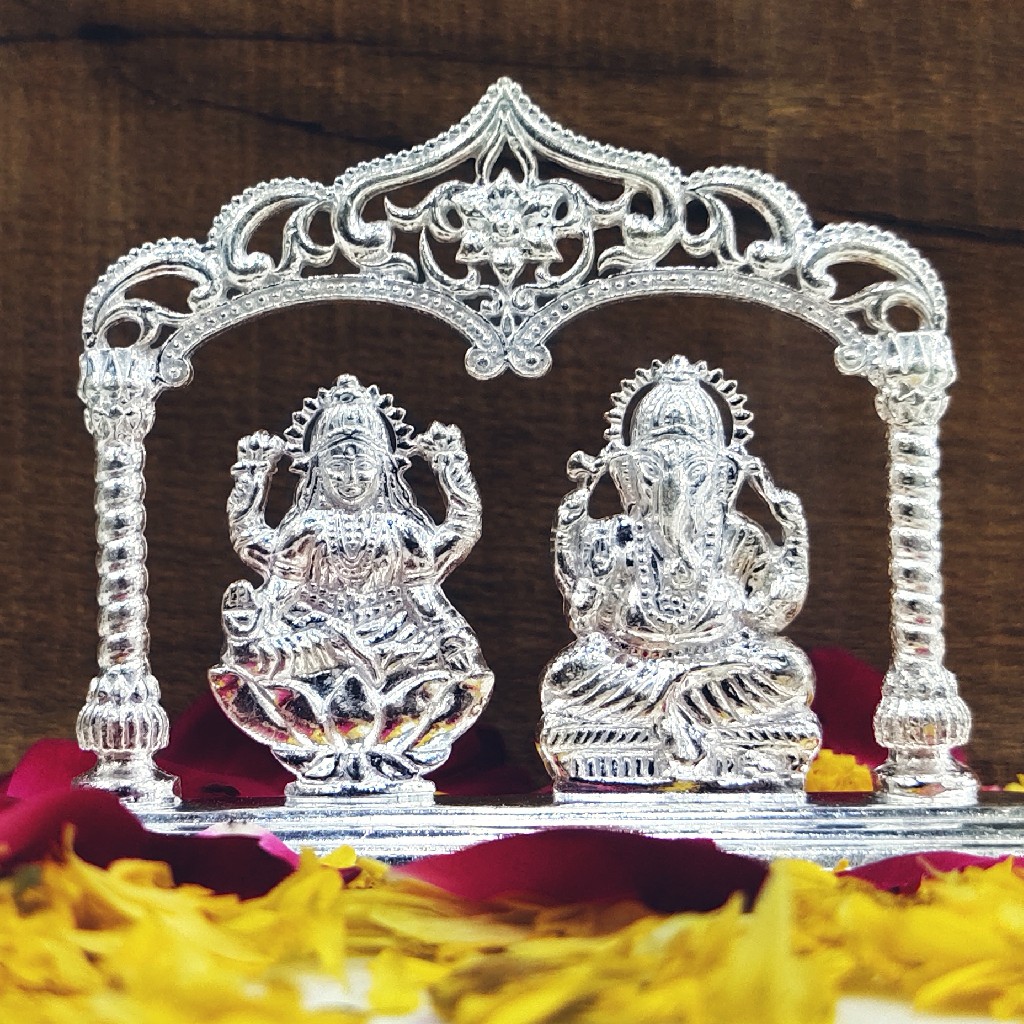 Silver Ganesh Ji- Lakshmi Ji murti - Image 2