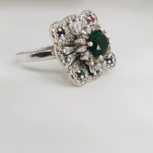 Sterling Silver 925 traditional  Green Diamond Ladies Ring