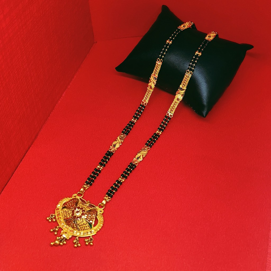 22 KT 916 Hallmark Plain Wedding Mangalsutra