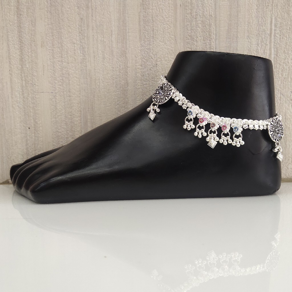 Silver Payal