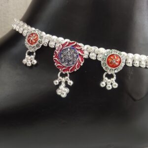 Silver Ladies Brooch Payal