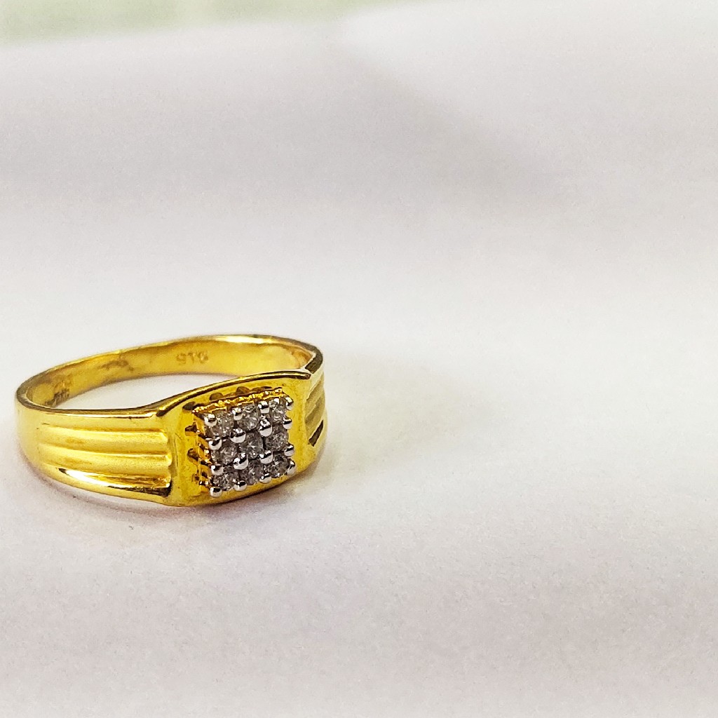 22 KT 916 Hallmark Men Ring