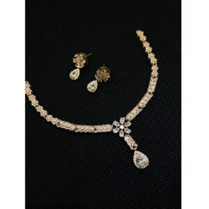 Light Weight Classic Design Artificial Necklace Set