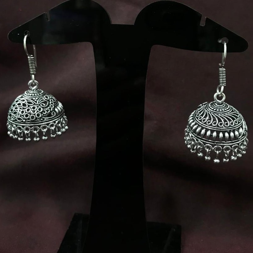 Antique design Light Weight artificial Earring