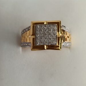 916 cz gold heavy design ring