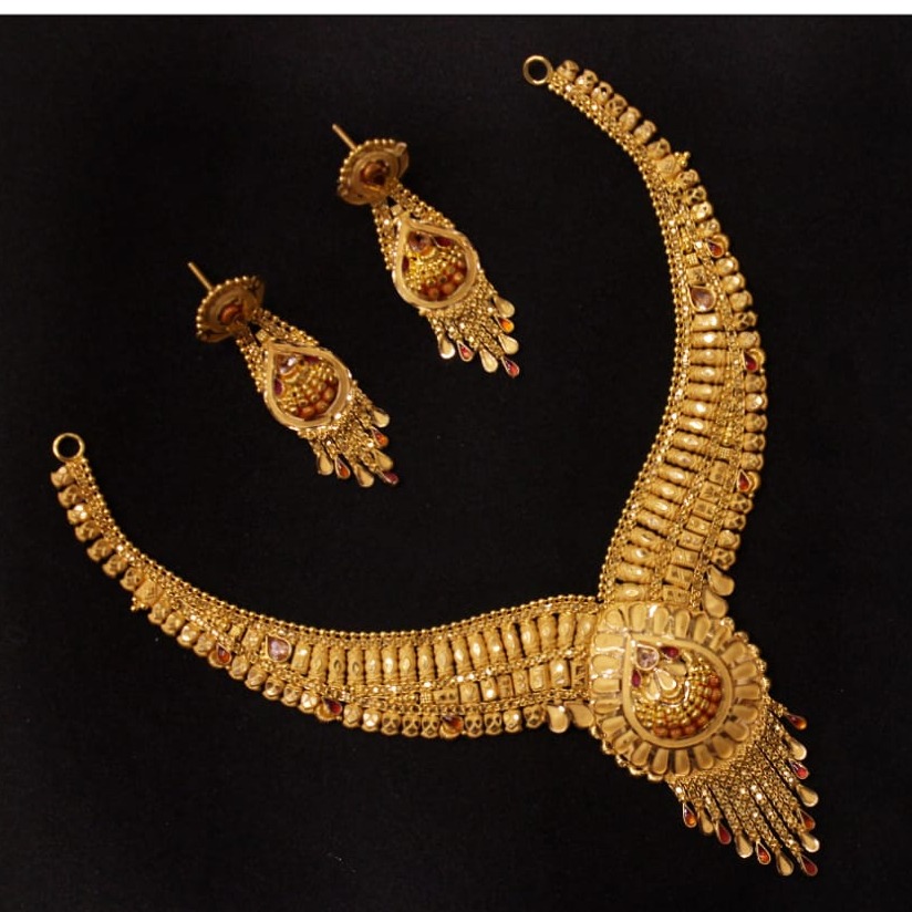 916 gold Hallmark Wedding Necklace Set