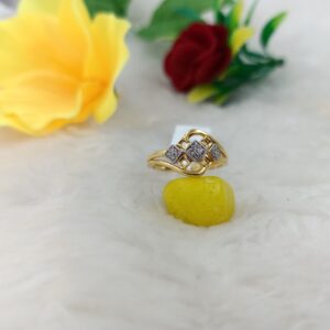 22k Yellow Gold Elegant Contemporary Ring