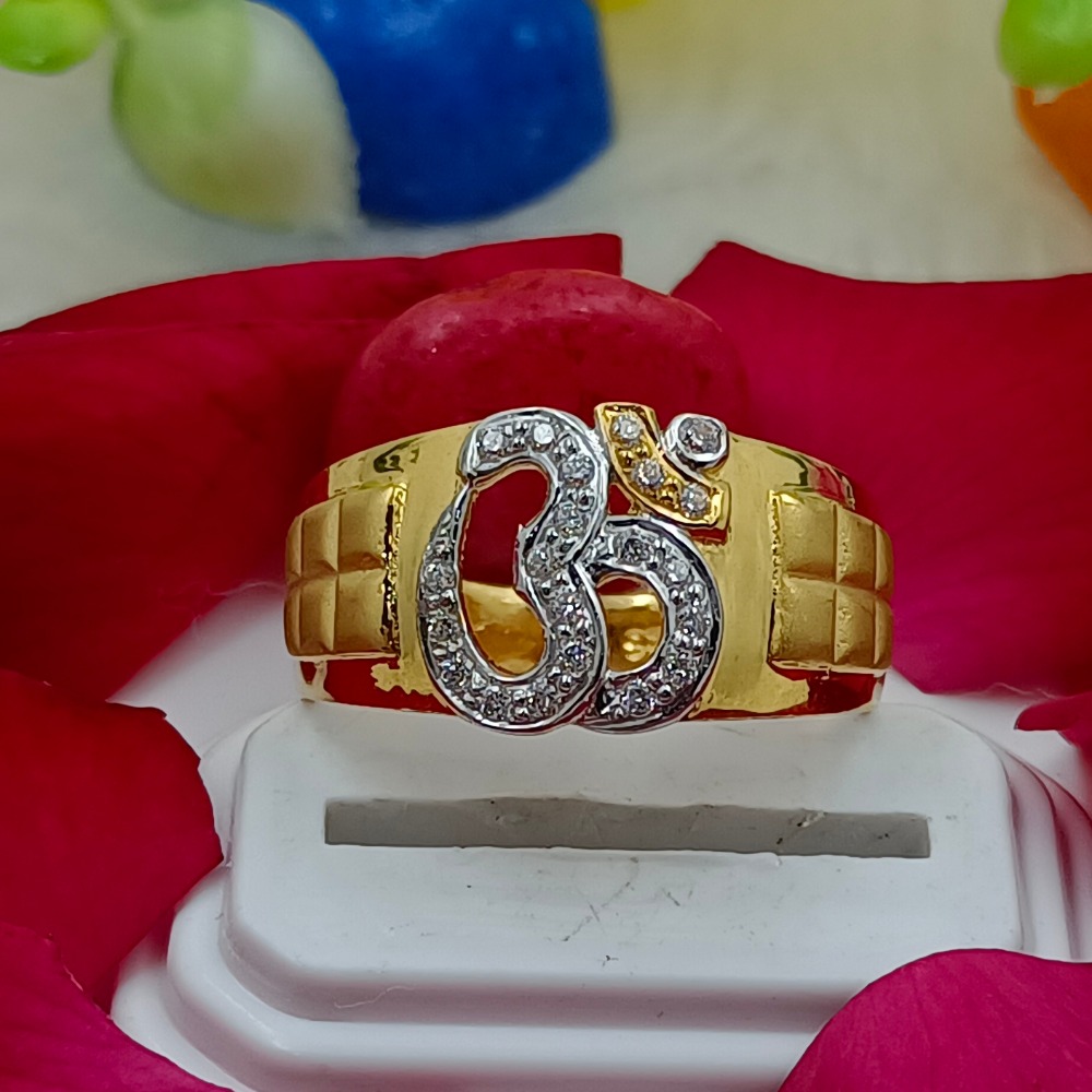 916 GOLD CZ OM GENTS RING