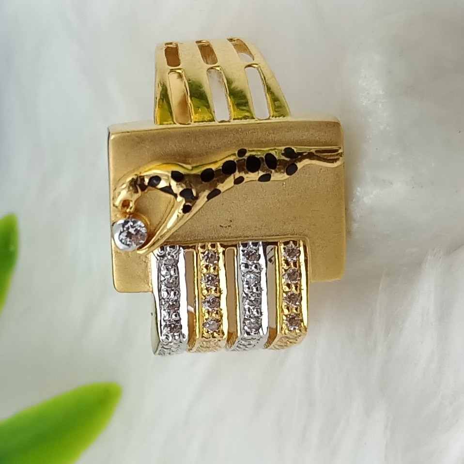 916 GOLD CZ CASTING JAGUAR GENTS RING