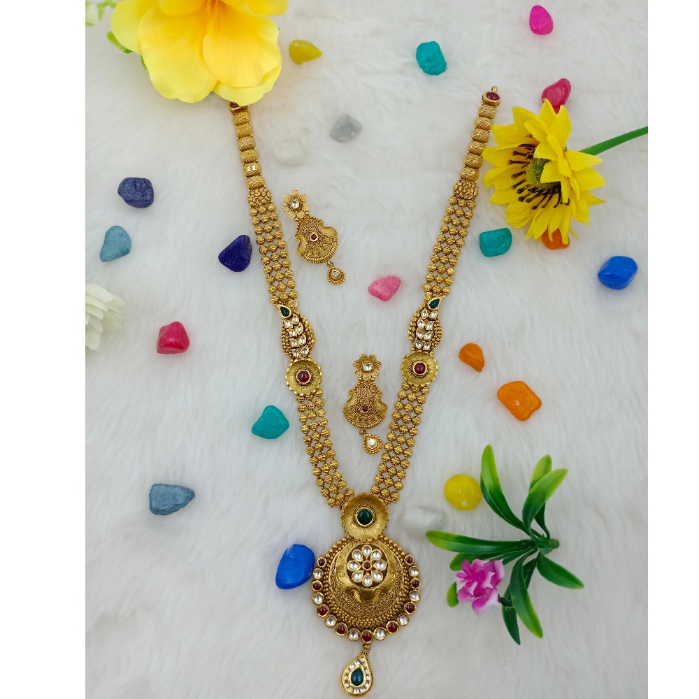 916 ANTIQUE LONG SET