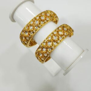 Kundan. Kada