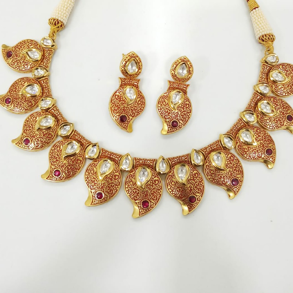 Kundan set
