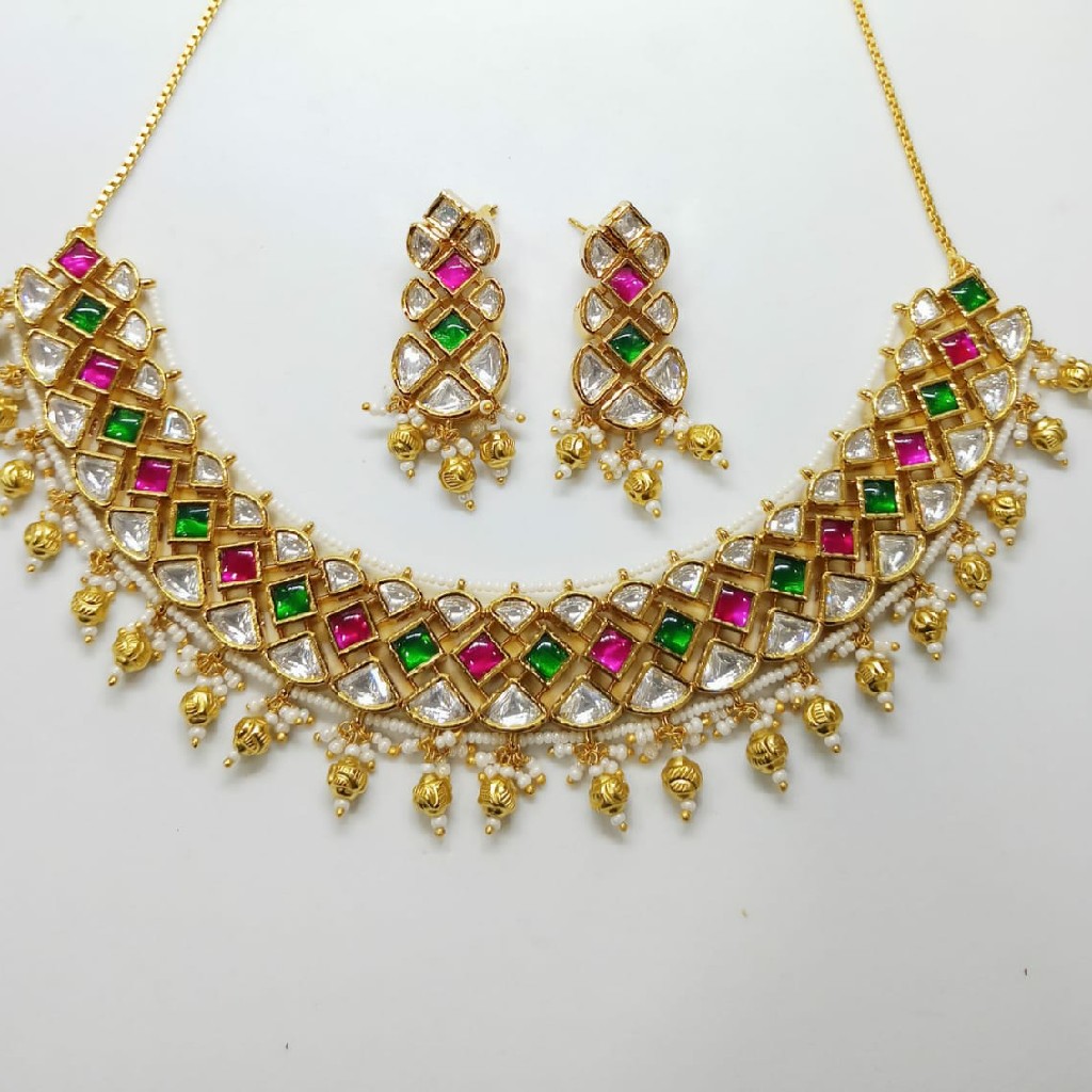 Kundan set