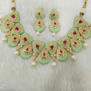 Kundan set