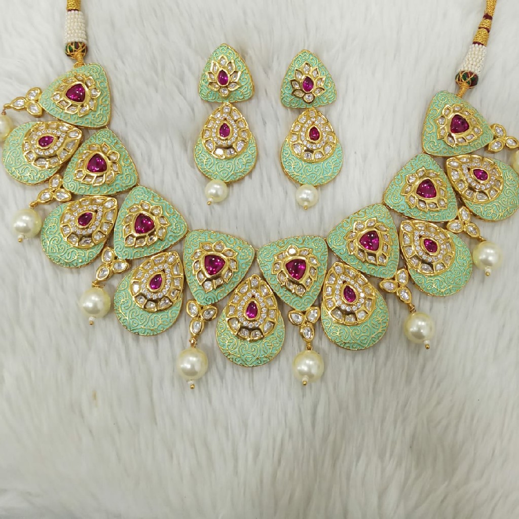 Kundan set