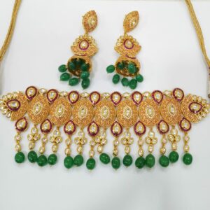 Kundan set