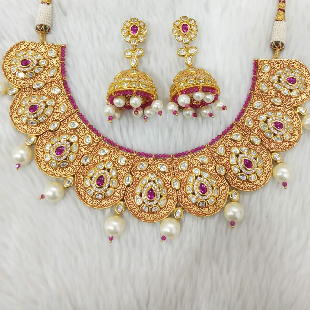 Kundan set