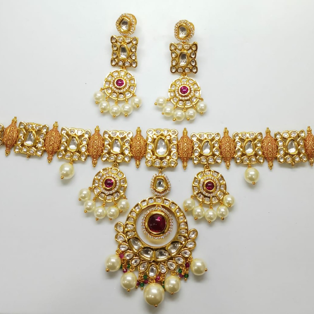 Kundan set