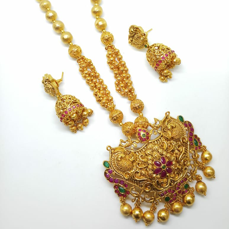 gold forming pendant set