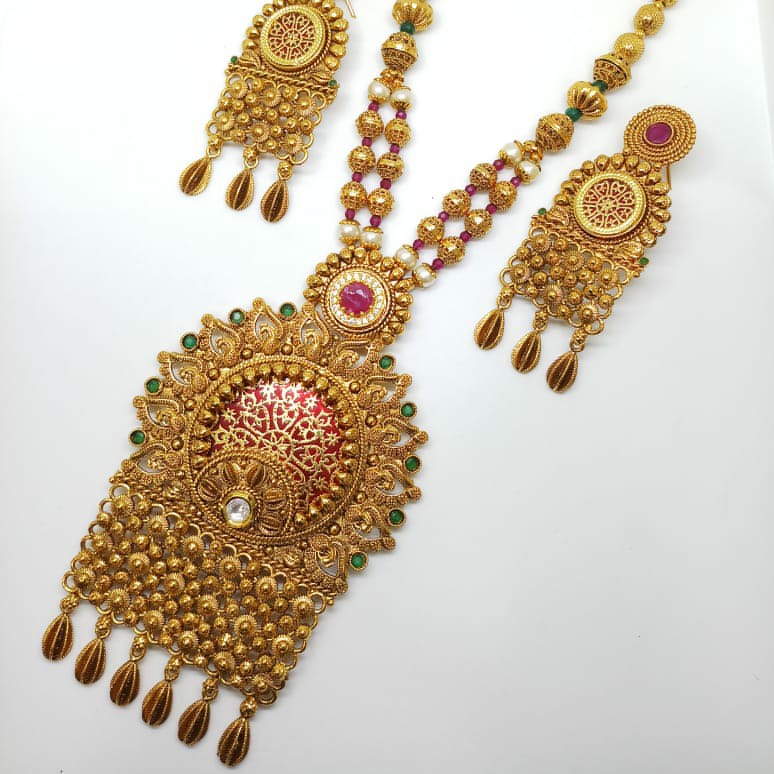 gold forming pendant set