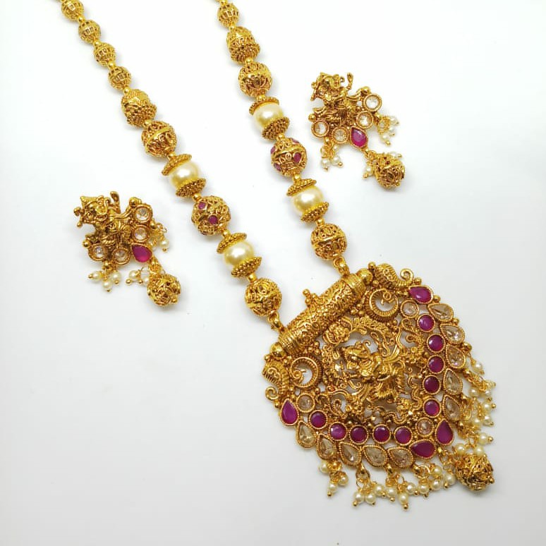 gold forming pendant set