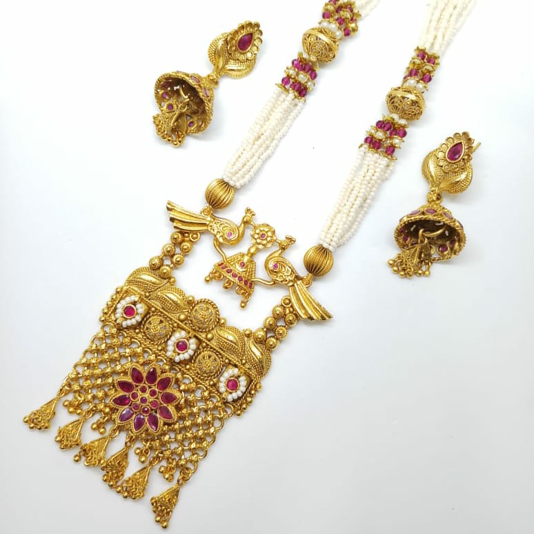 gold forming pendant set
