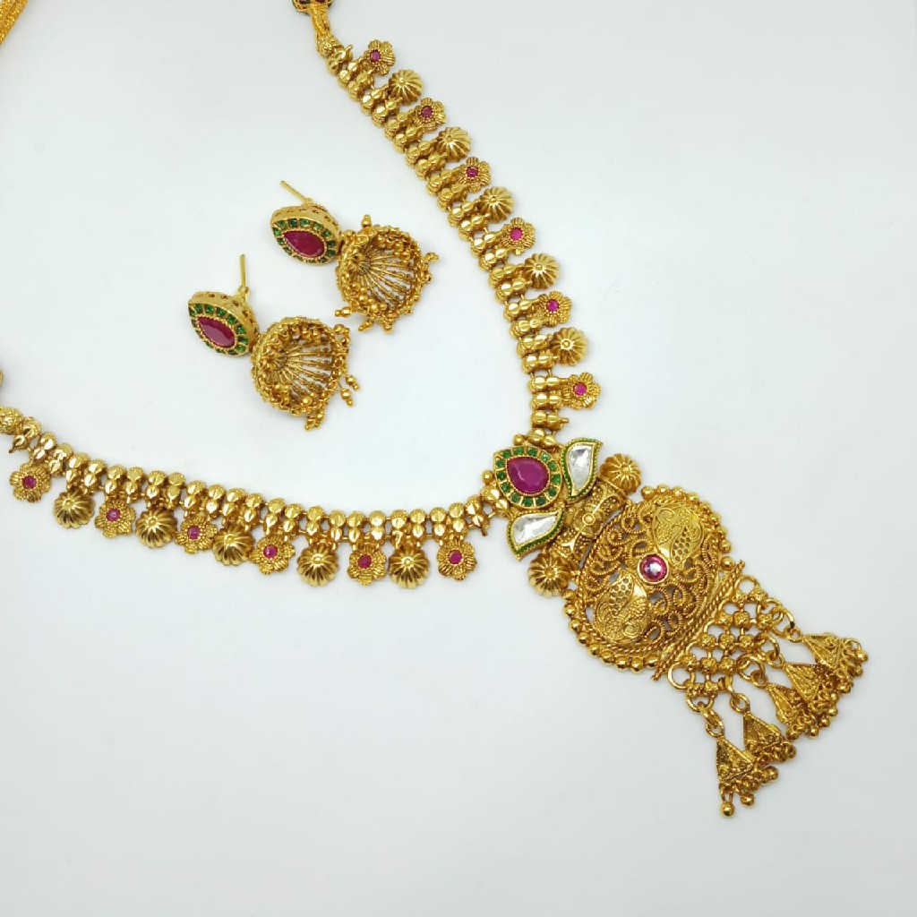 Gold forming set
