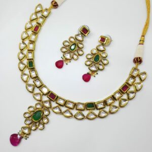 Kundan set
