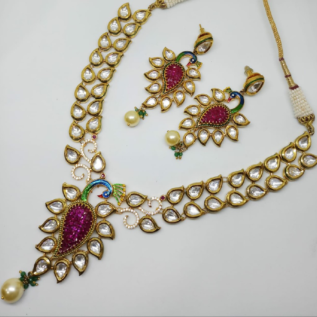 Kundan set
